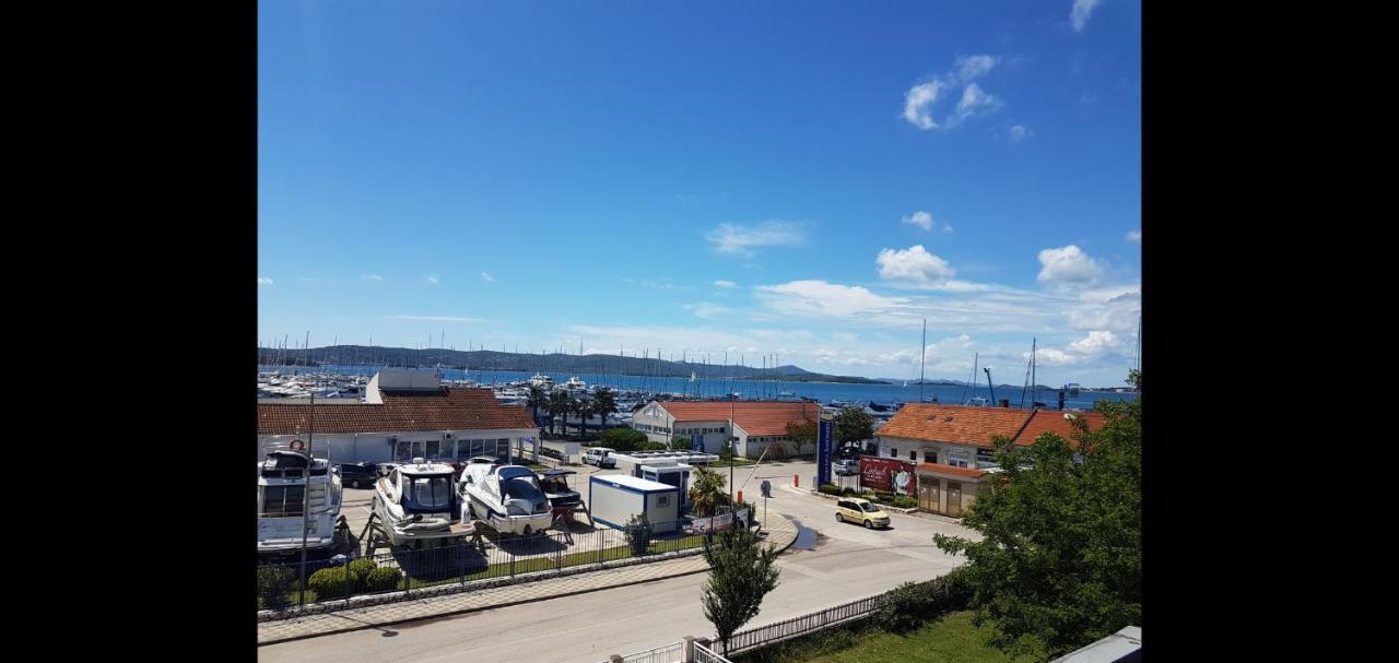 Villa Emilly Biograd Na Moru Setaliste Kneza Branimira 44 Екстер'єр фото
